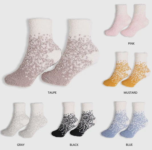Luxury Two-Tone Pattern Mini Crew Winter Socks